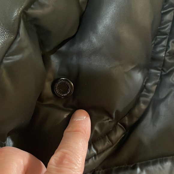 Nicole benisti with real fox trim removable hood worn about 8 times - Picture 10 of 13